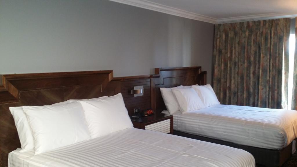 The Deluxe Hotel Βανκούβερ Εξωτερικό φωτογραφία