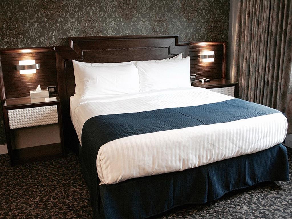 The Deluxe Hotel Βανκούβερ Εξωτερικό φωτογραφία