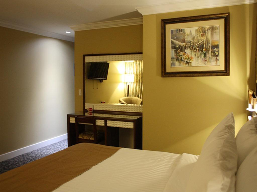 The Deluxe Hotel Βανκούβερ Εξωτερικό φωτογραφία